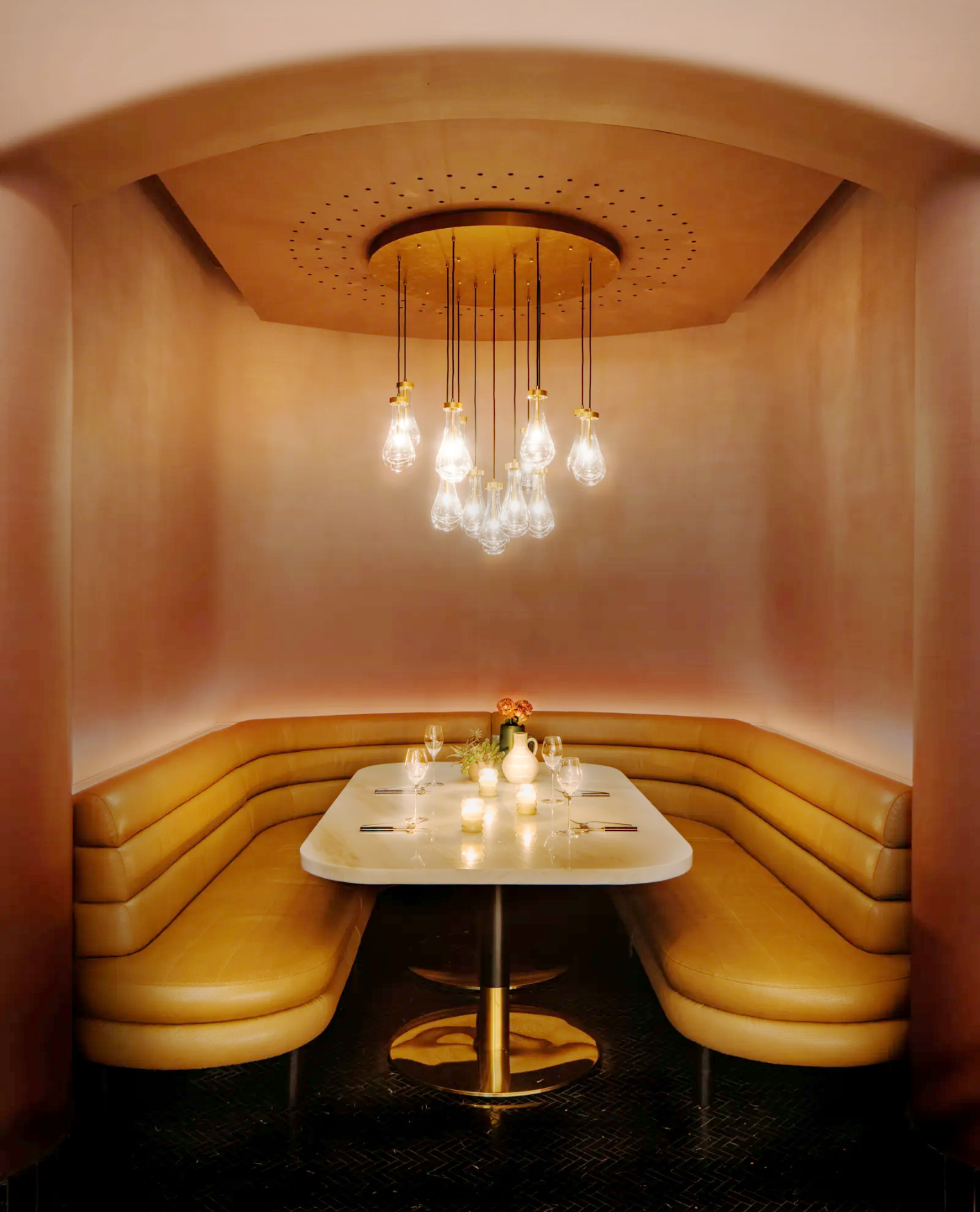 Araya Restaurant dining room